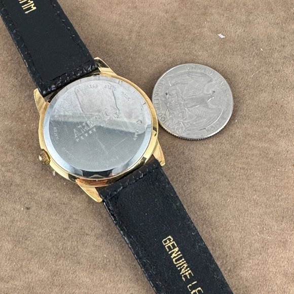 Vintage AMERICA PERRY ELLIS Gold Plated Watch Roman Numerals Sub Dial - Picture 8 of 9